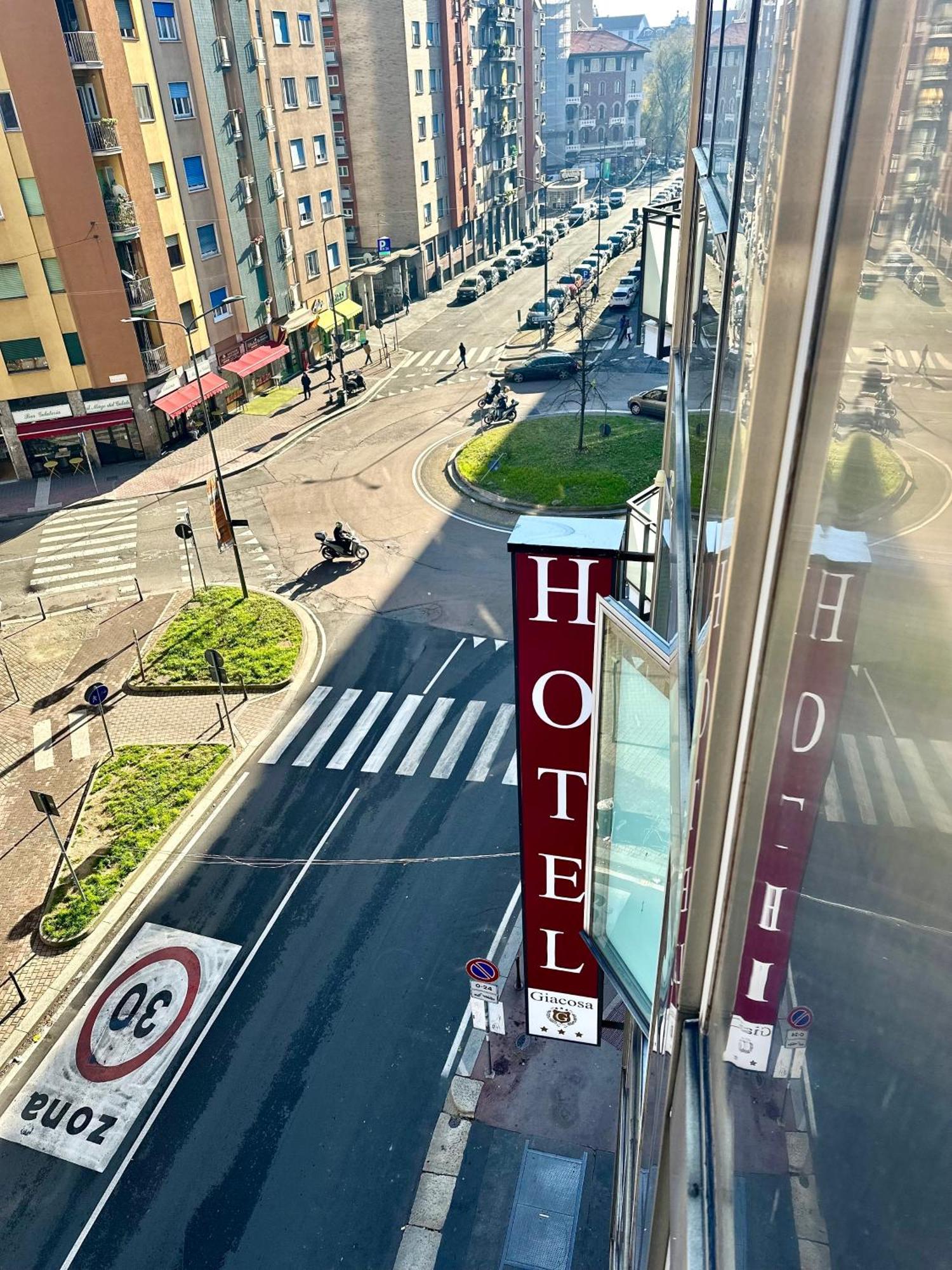 Hotel Giacosa 밀라노 외부 사진
